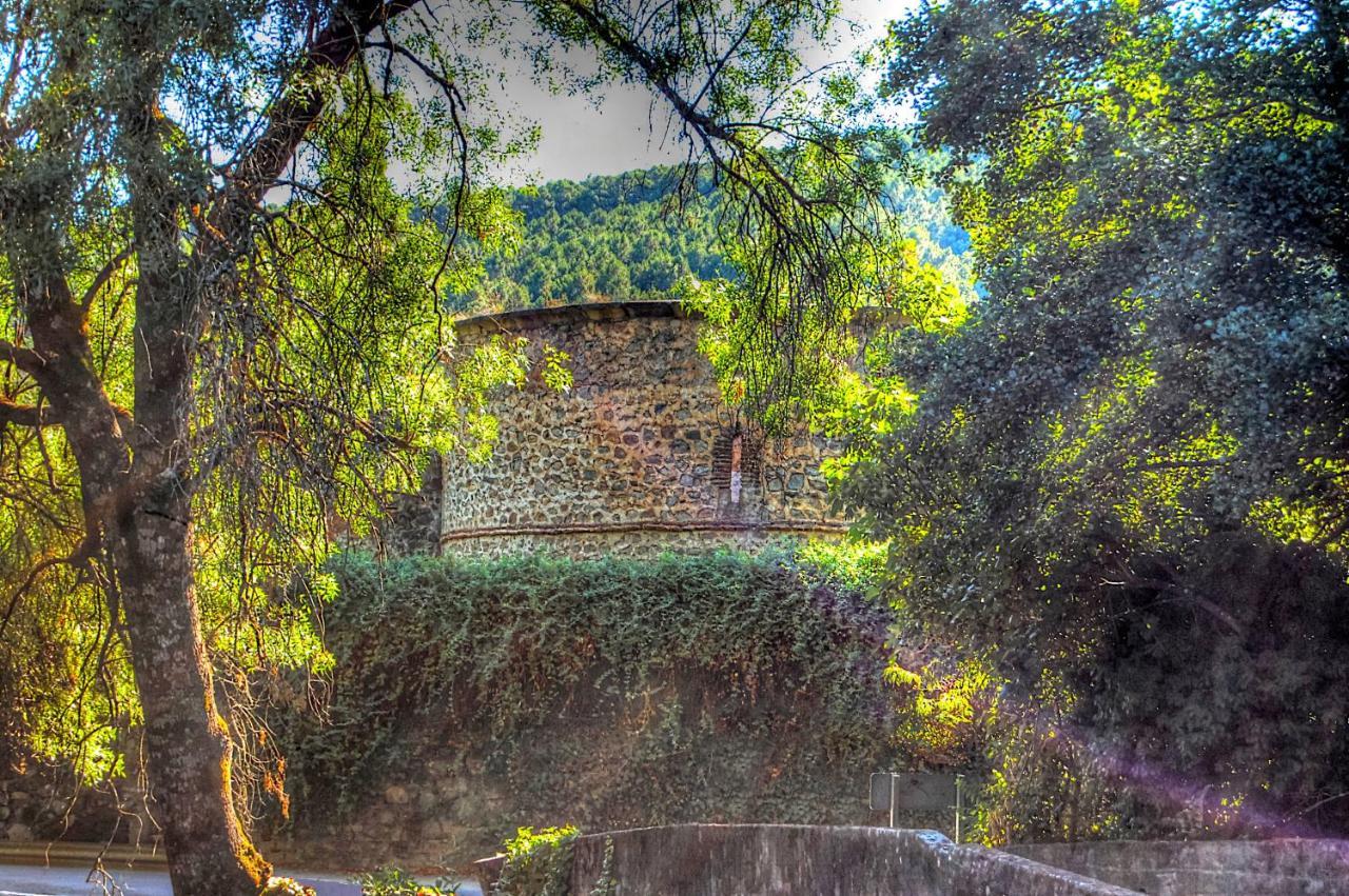آريناس دي سان بيدرو La Ermita De Los Llanos المظهر الخارجي الصورة